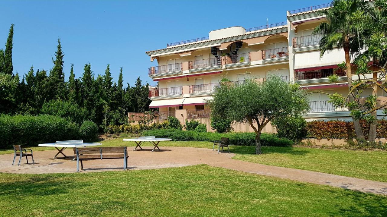 Golden Beach Apartamentos Sant Carles De La Rapita Exterior photo