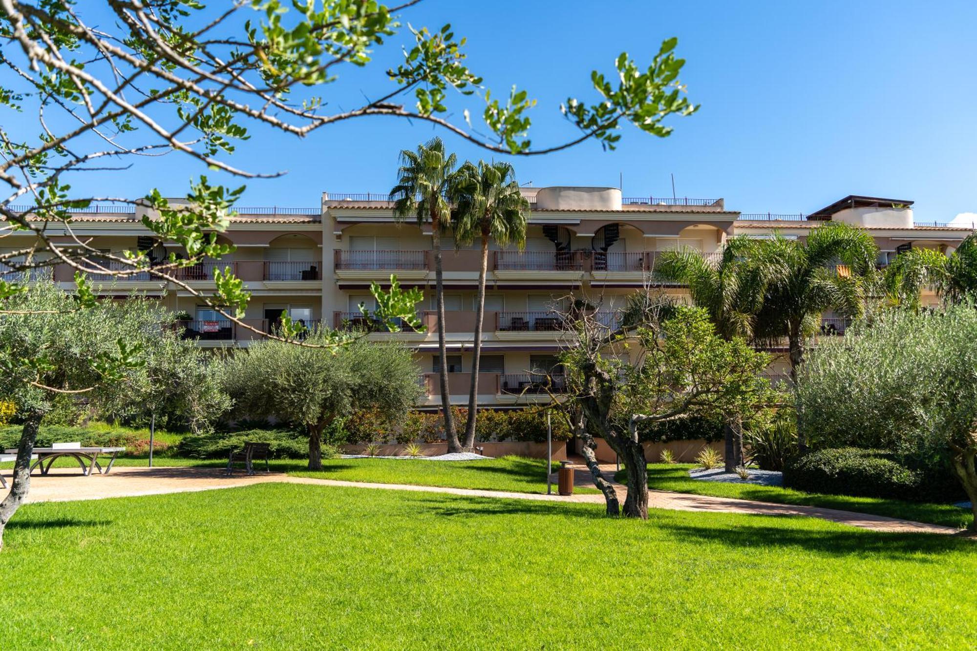 Golden Beach Apartamentos Sant Carles De La Rapita Exterior photo