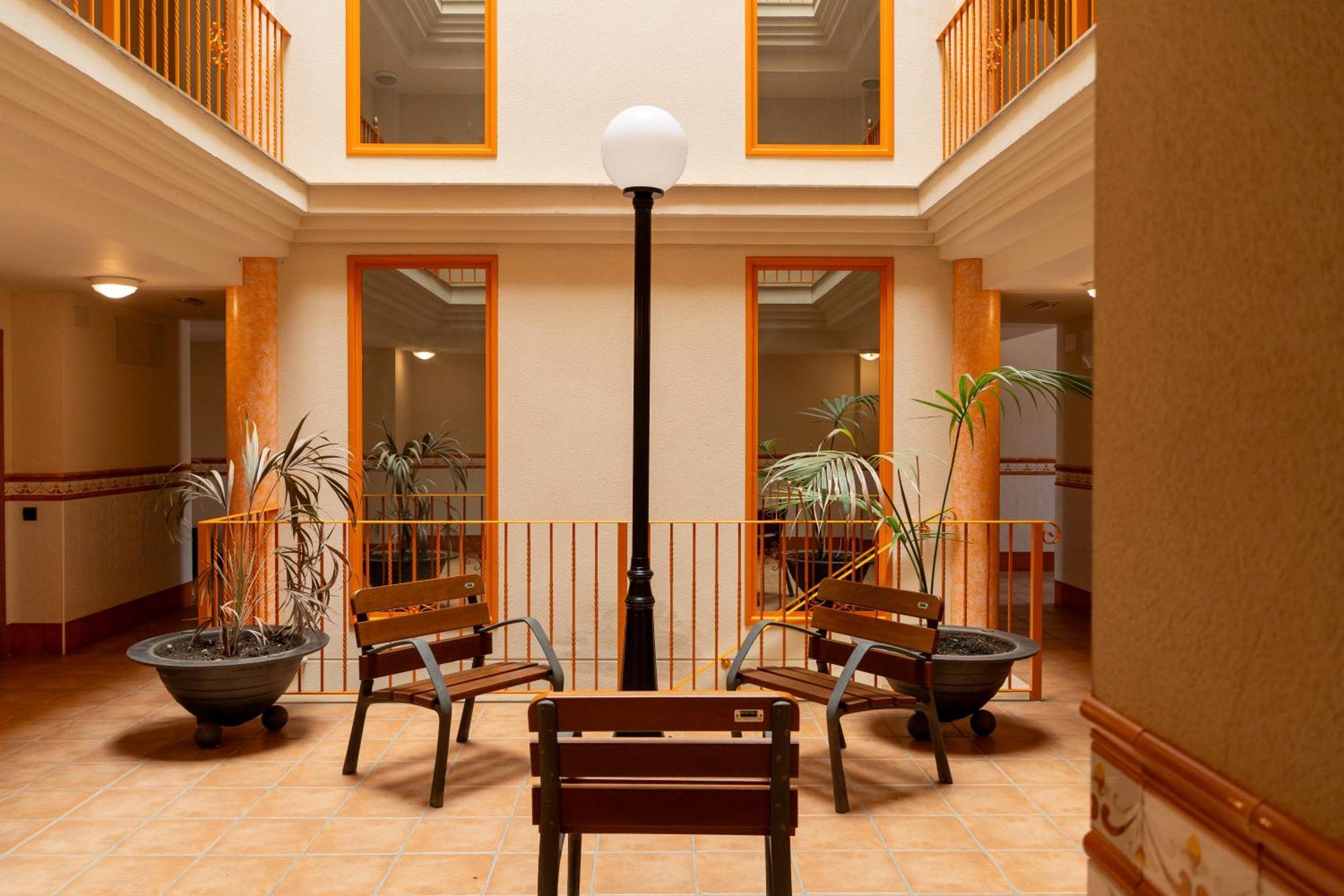 Golden Beach Apartamentos Sant Carles De La Rapita Exterior photo