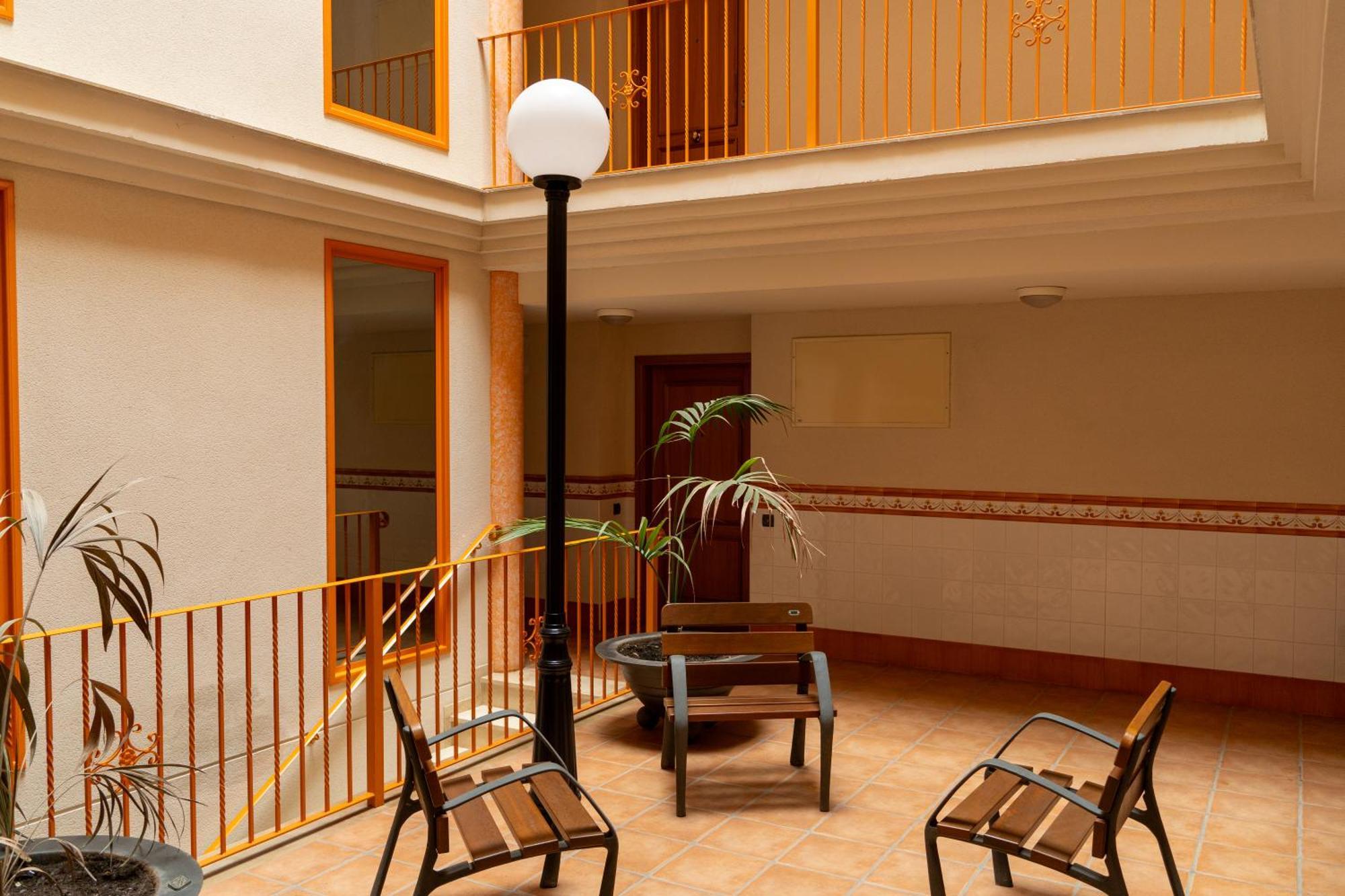 Golden Beach Apartamentos Sant Carles De La Rapita Exterior photo