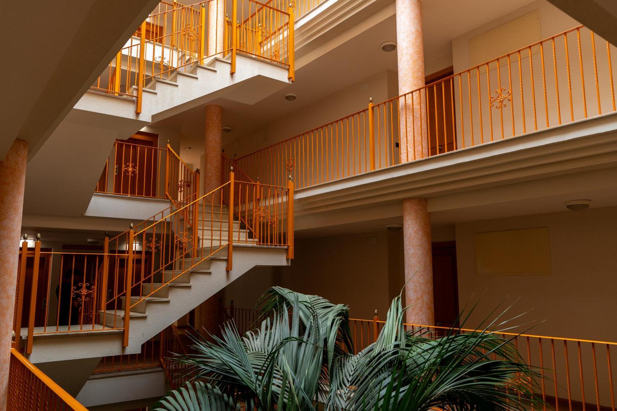 Golden Beach Apartamentos Sant Carles De La Rapita Exterior photo