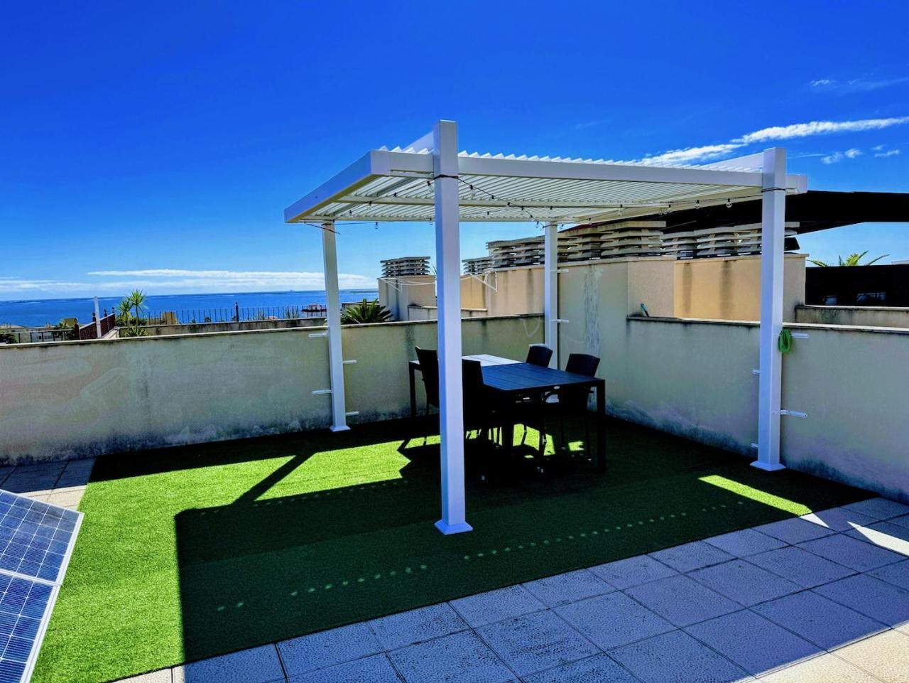 Golden Beach Apartamentos Sant Carles De La Rapita Exterior photo