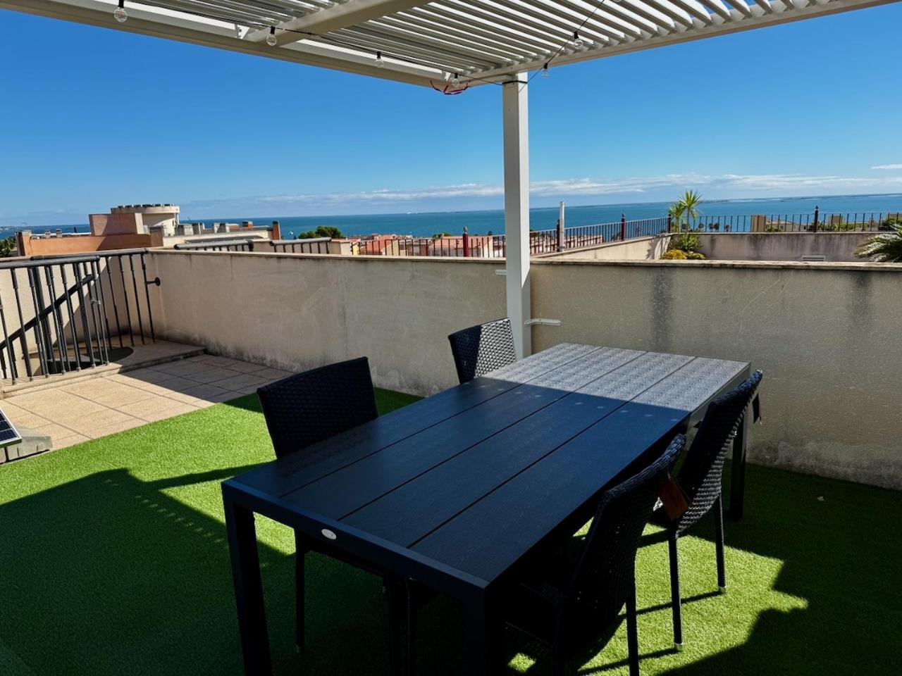 Golden Beach Apartamentos Sant Carles De La Rapita Exterior photo