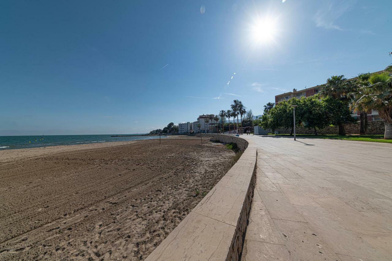 Golden Beach Apartamentos Sant Carles De La Rapita Exterior photo