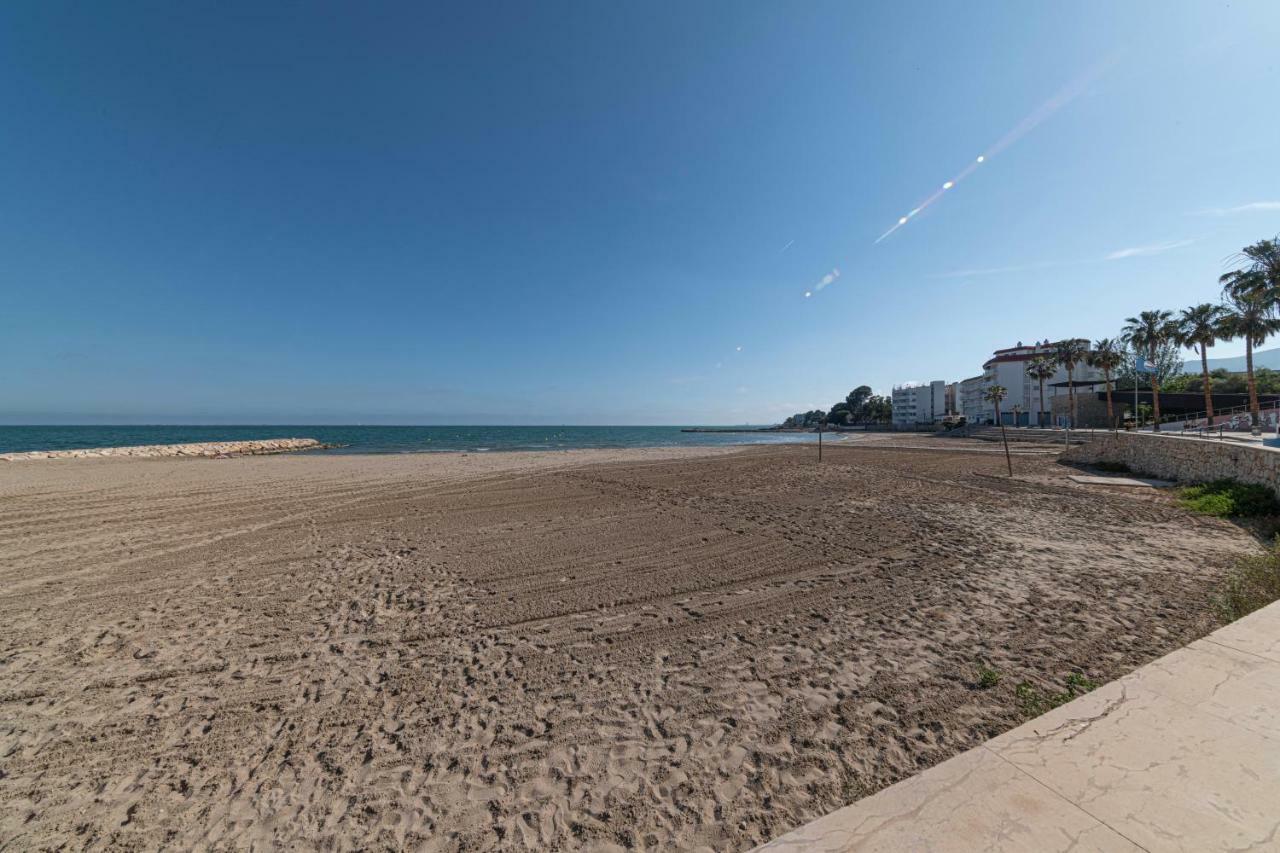 Golden Beach Apartamentos Sant Carles De La Rapita Exterior photo